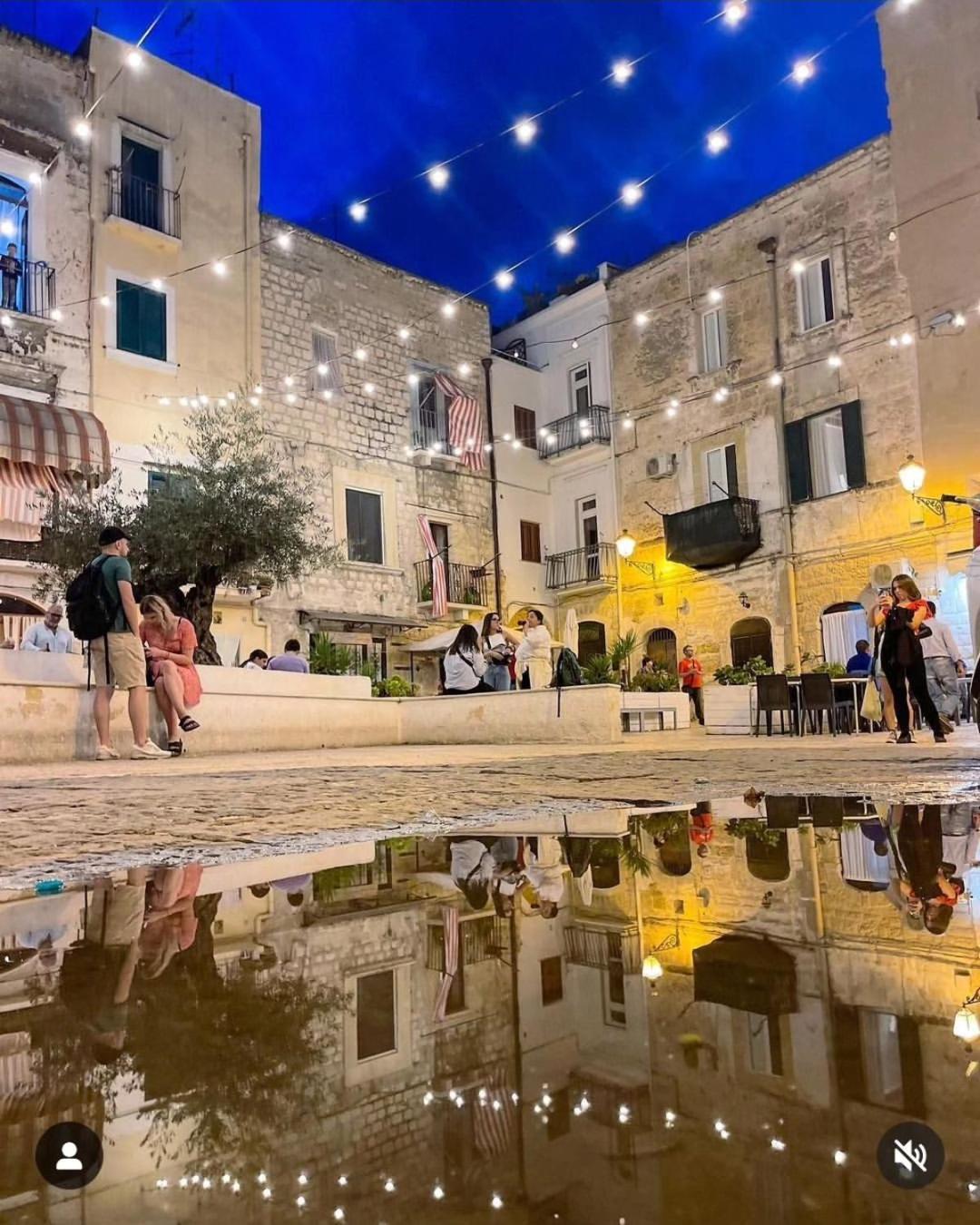 Le Tre Meraviglie Bari Exteriör bild